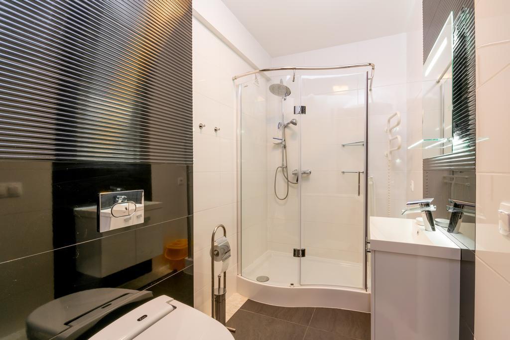 Apartamenty Amon Z Widokiem Na Morze Darlowko Bagian luar foto