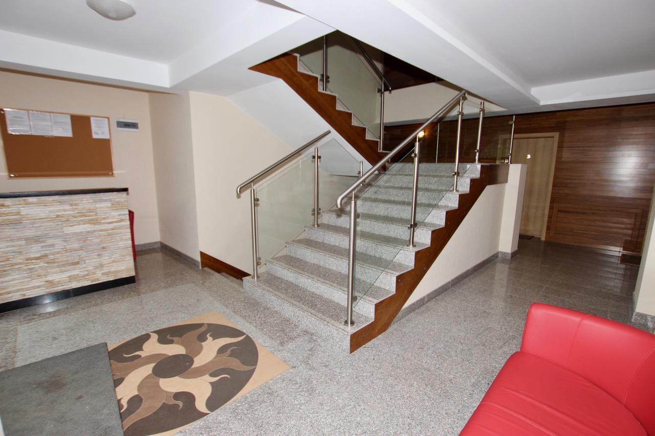 Apartamenty Amon Z Widokiem Na Morze Darlowko Bagian luar foto